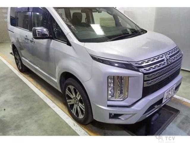 2023 Mitsubishi Delica D5