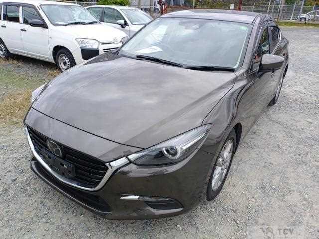 2018 Mazda Axela