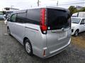 2016 Toyota Noah