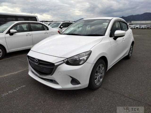 2016 Mazda Demio