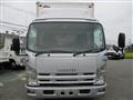 2009 Isuzu Elf Truck