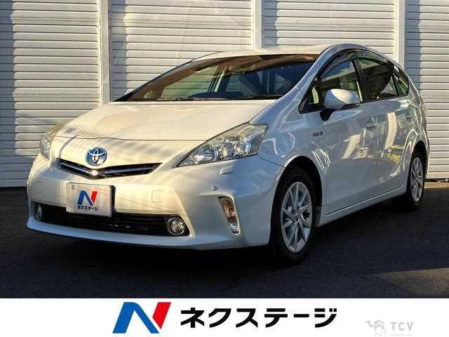 2013 Toyota PRIUS α