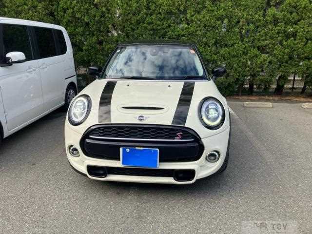 2020 BMW MINI