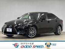 2017 Lexus IS