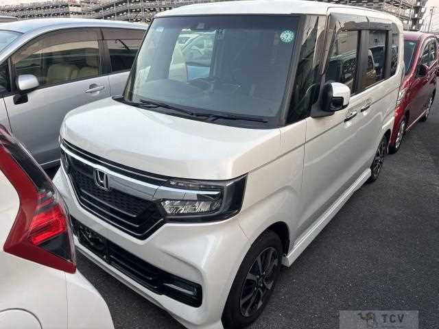 2017 Honda N BOX