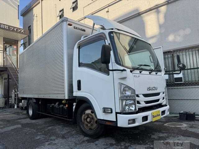 2016 Isuzu Elf Truck