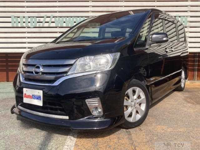2013 Nissan Serena
