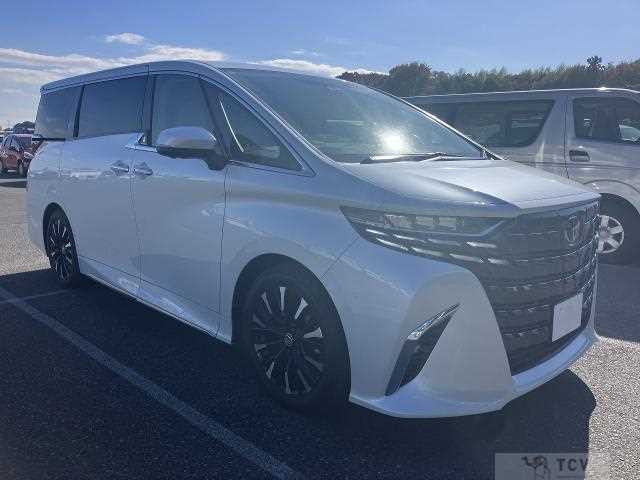 2023 Toyota Alphard Hybrid