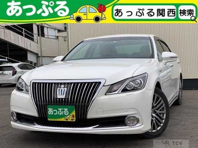 2013 Toyota Crown Majesta