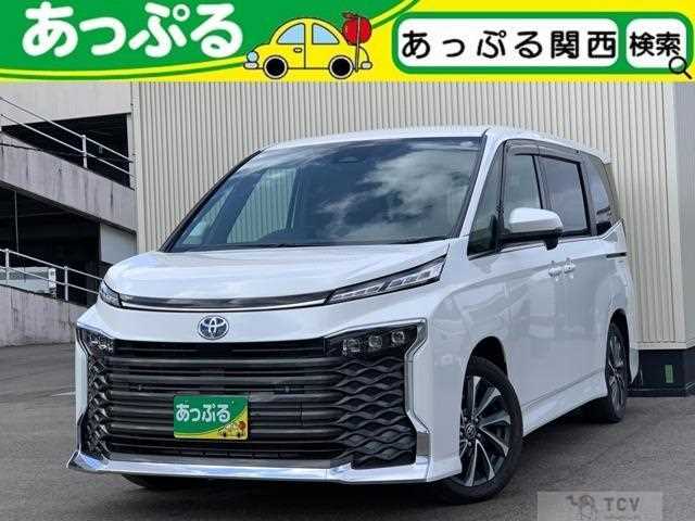 2025 Toyota Voxy