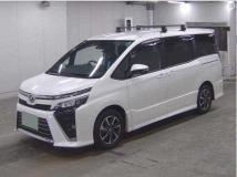 2017 Toyota Voxy