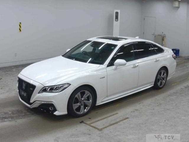 2018 Toyota Crown Hybrid