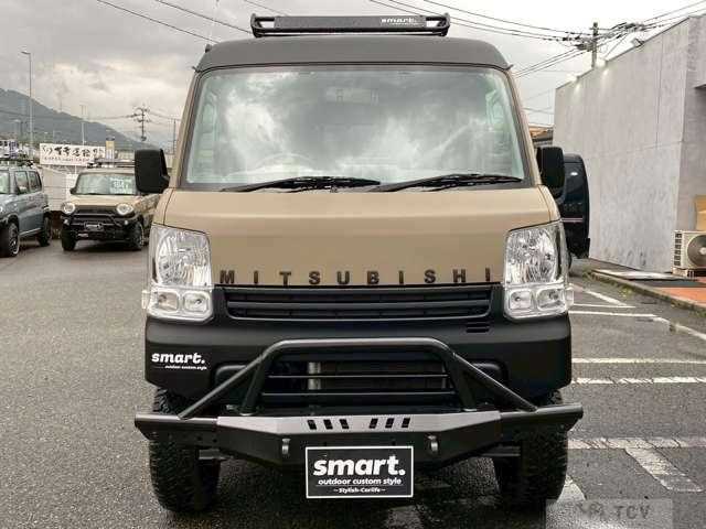 2017 Mitsubishi Minicab Van