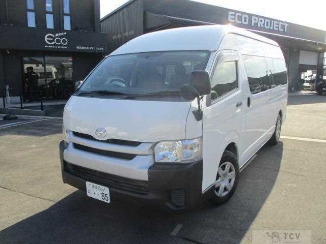 2016 Toyota Hiace Commuter