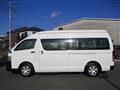 2016 Toyota Hiace Commuter