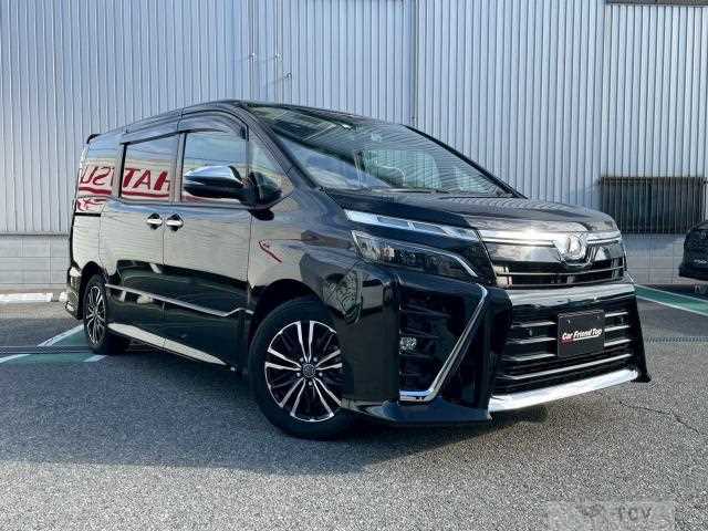 2020 Toyota Voxy