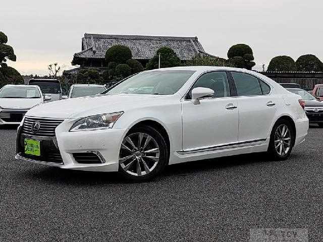 2015 Lexus LS