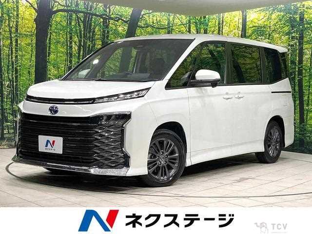 2025 Toyota Voxy