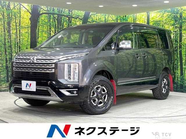2019 Mitsubishi Delica D5