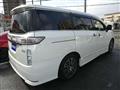 2017 Nissan Elgrand