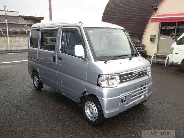 2011 Mitsubishi Minicab Van