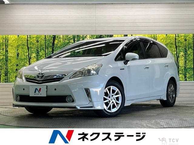 2013 Toyota PRIUS α
