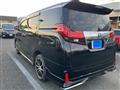 2016 Toyota Alphard Hybrid