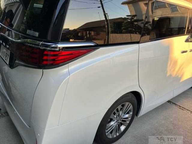 2024 Toyota Alphard G