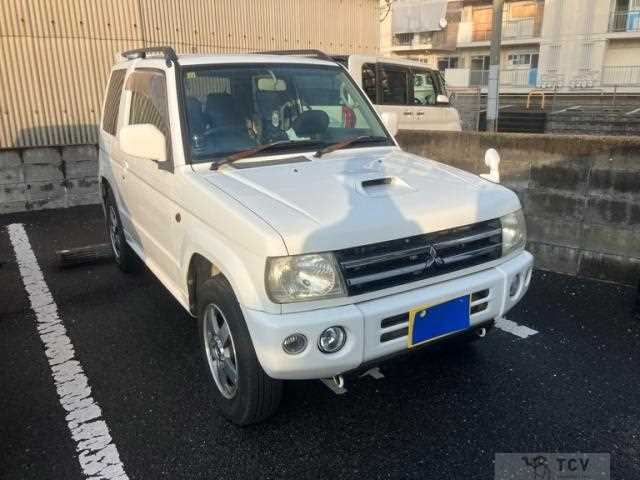 2006 Mitsubishi Pajero Mini