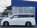 2017 Nissan Elgrand
