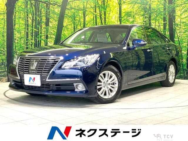 2013 Toyota Crown