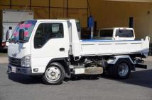 2017 Isuzu Elf Truck