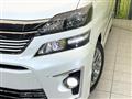 2013 Toyota Vellfire