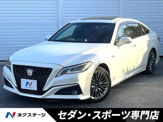 2019 Toyota Crown Hybrid