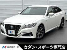 2018 Toyota Crown Hybrid