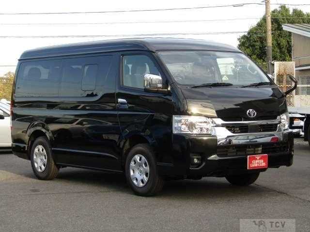 2025 Toyota Hiace Wagon