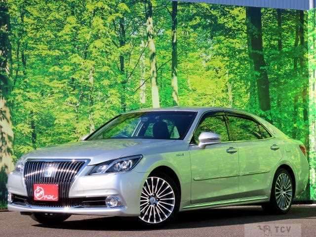 2014 Toyota Crown Majesta