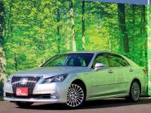 2014 Toyota Crown Majesta