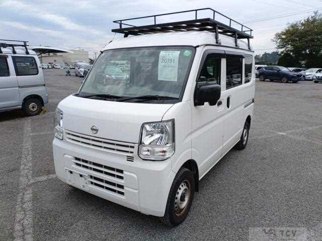 2022 Nissan Nissan Others