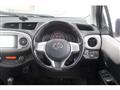 2011 Toyota Vitz