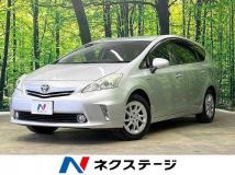 2012 Toyota PRIUS α