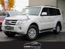 2012 Mitsubishi Pajero