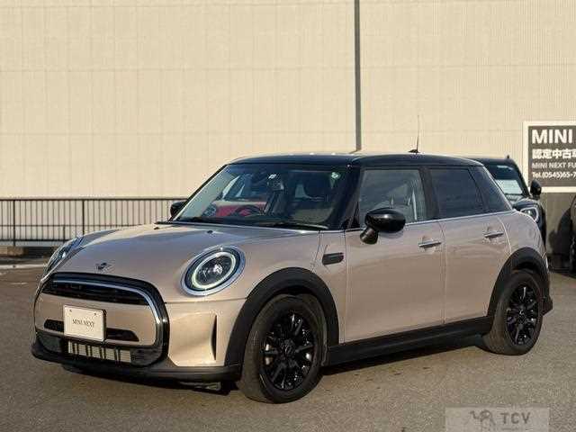 2022 BMW MINI