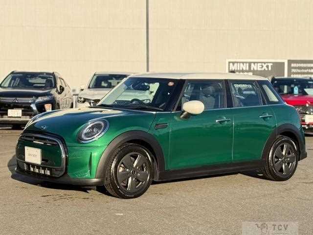 2021 BMW MINI