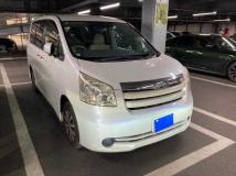 2009 Toyota Noah