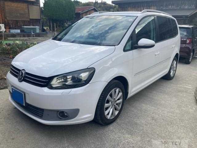 2011 Volkswagen Golf Touran