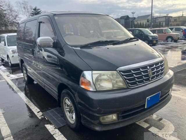 2002 Toyota Grand Hiace