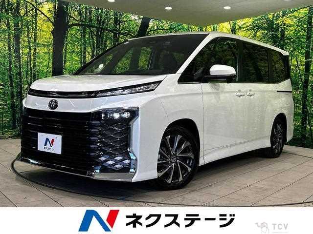 2025 Toyota Voxy