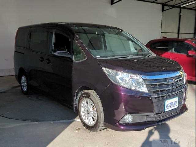 2017 Toyota Noah
