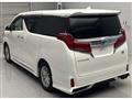 2019 Toyota Alphard Hybrid
